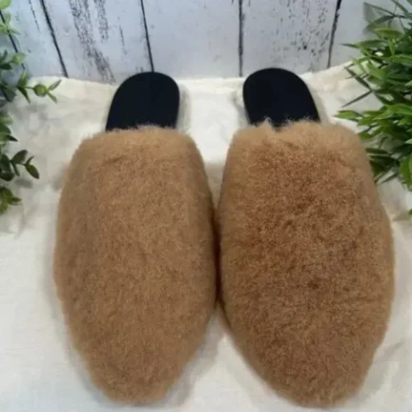 Jenni Kayne Shearling Mules Size 39 US 9, new without box - Picture 2 of 3